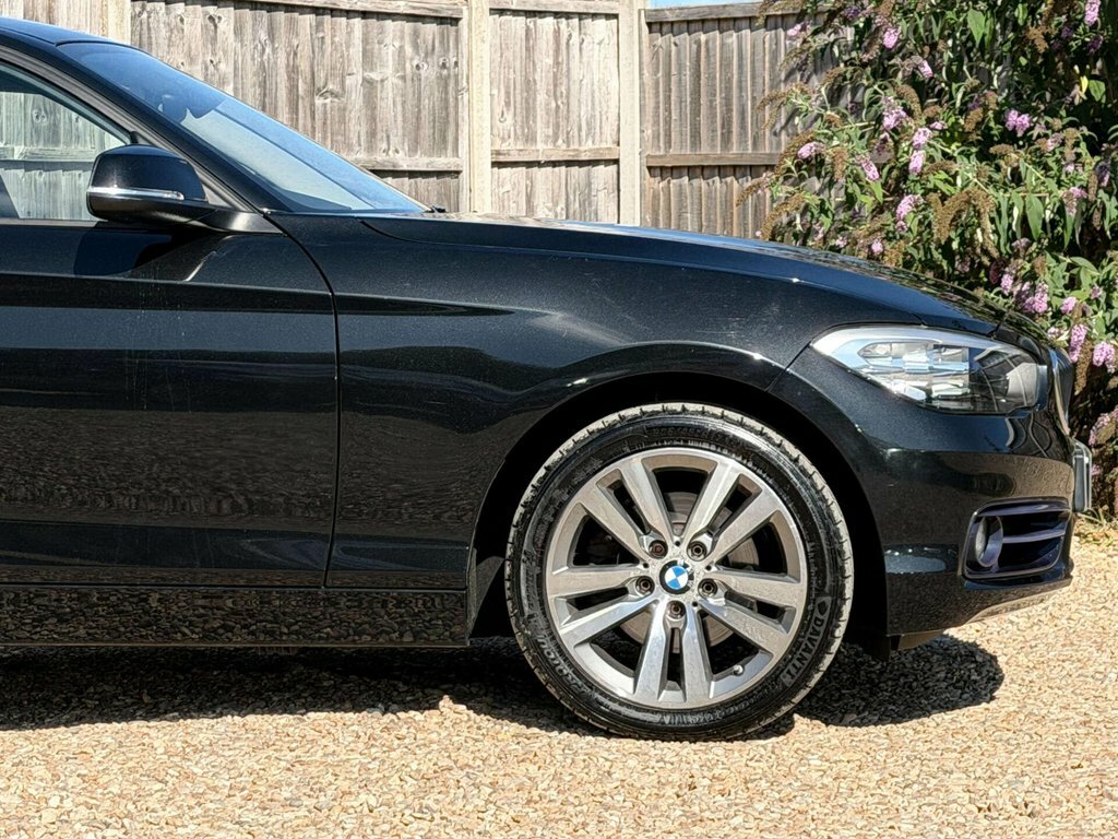 BMW 1 Series 118I M Sport Euro 6 5-Door Blue #20