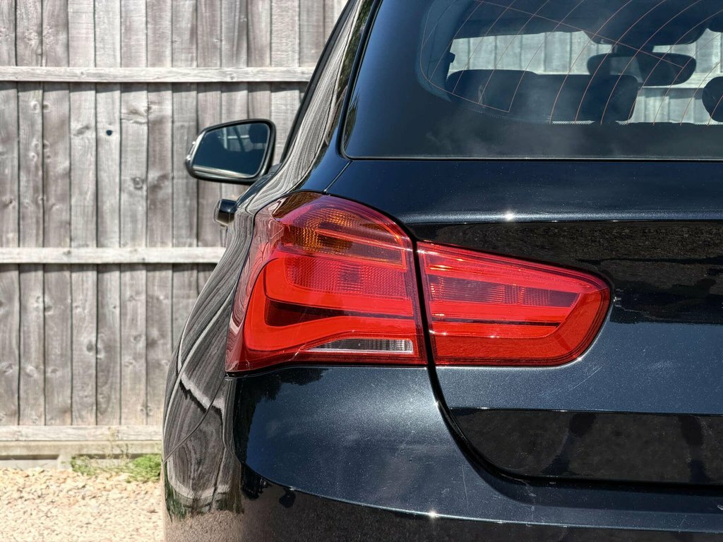 BMW 1 Series 118I M Sport Euro 6 5-Door Blue #24