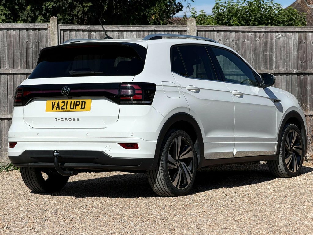 Volkswagen T-Cross 1L R-line White #3