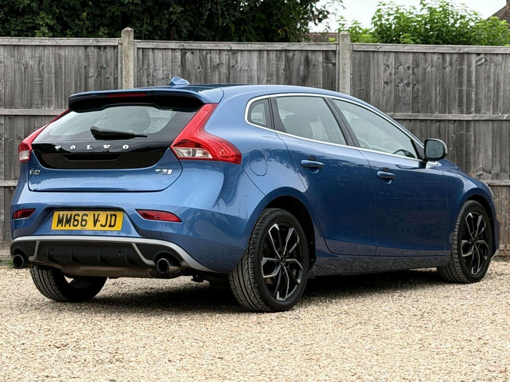Volvo V40 2L R-design MM66VJD Blue #3