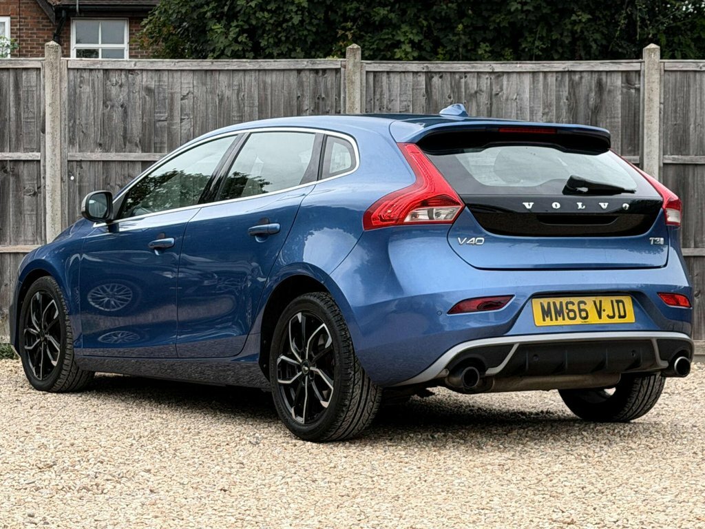 Volvo V40 2L R-design MM66VJD Blue #4