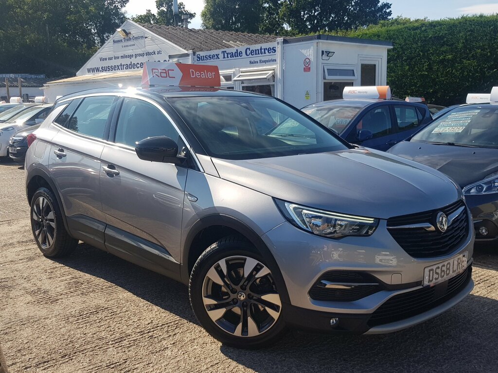 Vauxhall Grandland X 1.2 Turbo Gpf Sport Nav - Only 30,000 Mi Grey #2