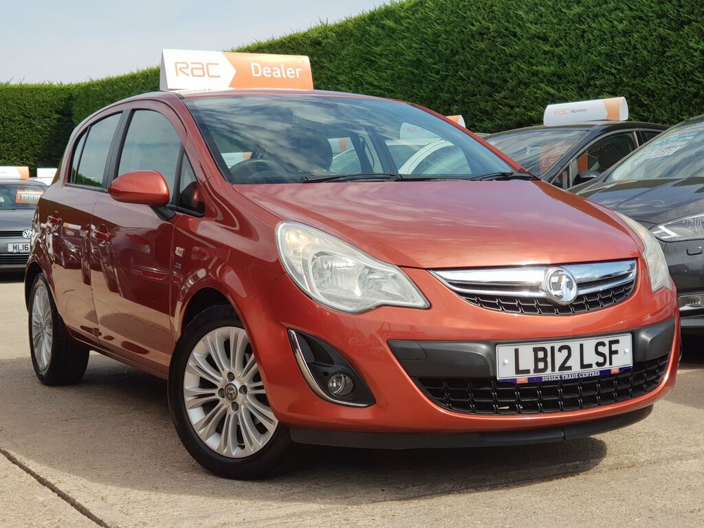 Vauxhall Corsa 1.4 Sri 98 Bhp Pan Roof Vxr Styling White #1