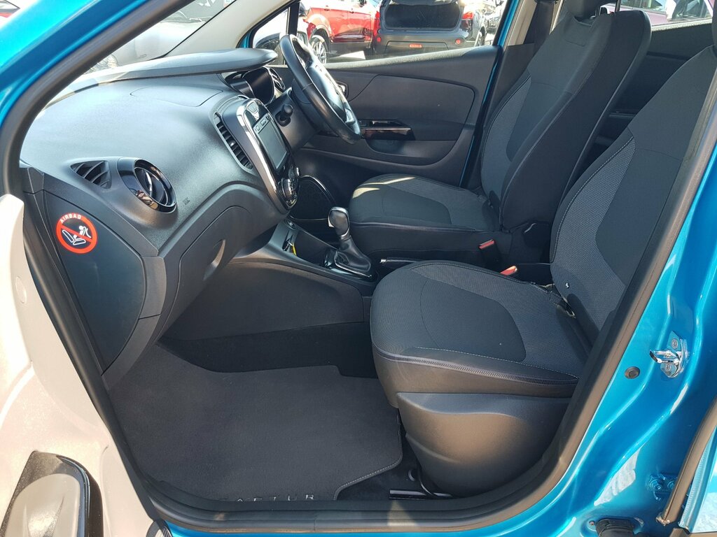 Renault Captur 0.9 Tce Energy Signature Nav Suv Red #13