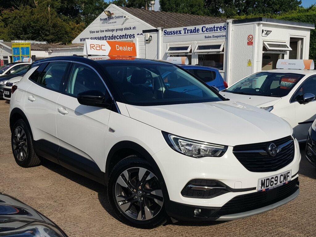 Vauxhall Grandland X 1.2 Turbo Gpf Sport Sat Nav - Parking Sensors Only White #2