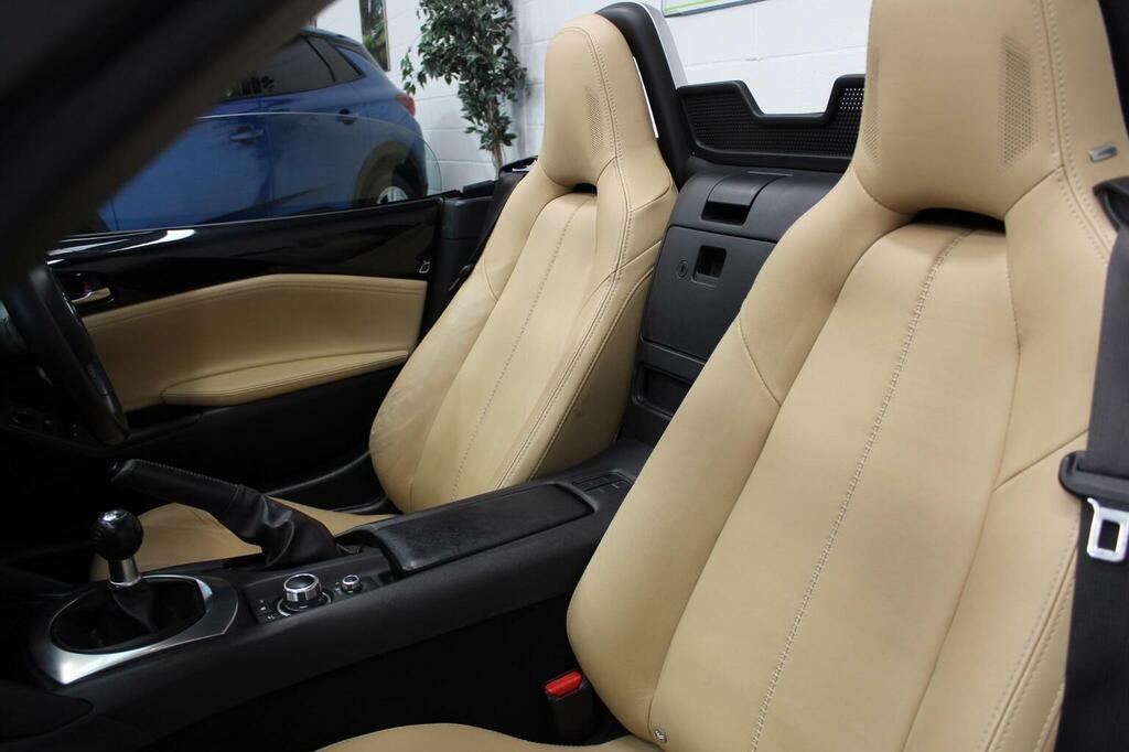 Mazda MX-5 2.0 Skyactiv-g Sport Nav Euro 6 Black #5