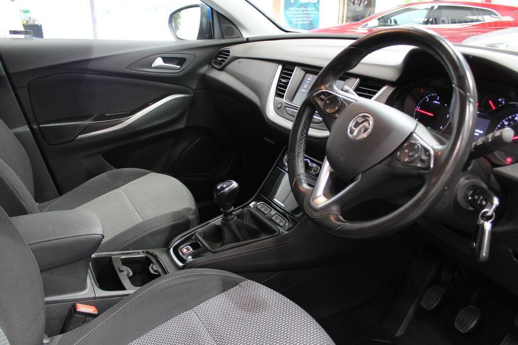 Vauxhall Grandland X 1.5 Turbo D Blueinjection Se Euro 6 Ss Blue #4