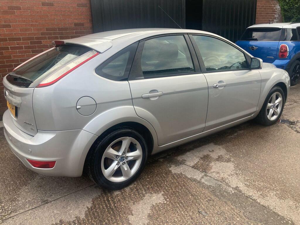 Ford Focus 2010 Ford Focusnbsp1.8 Zetec S 2 Keys Grey #6