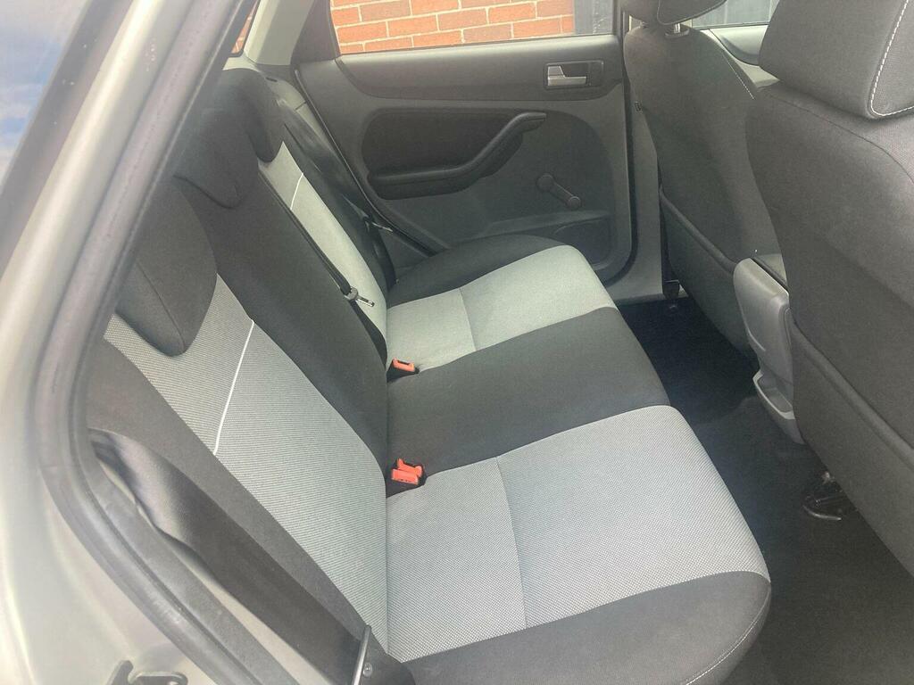 Ford Focus 2010 Ford Focusnbsp1.8 Zetec S 2 Keys Grey #10