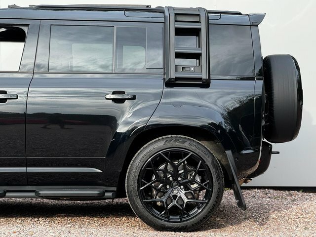 Land Rover Defender 110 3.0 D250 X-dynamic Se 110 Estate Blue #8