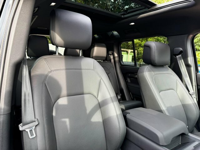 Land Rover Defender 110 3.0 D250 X-dynamic Se 110 Estate Blue #17