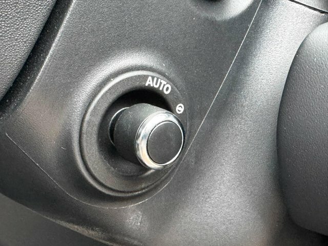 Land Rover Defender 110 3.0 D250 X-dynamic Se 110 Estate Blue #56