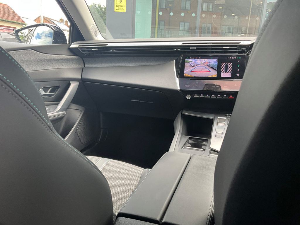 Peugeot 308 1.2 Puretech Active Premium Eat8 Black #16