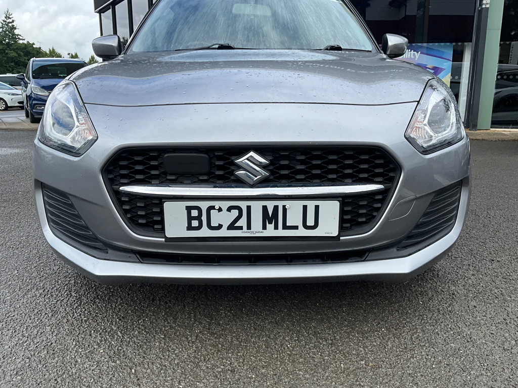 Suzuki Swift 1.2 Dualjet 83 12V Hybrid Sz5 Red #8