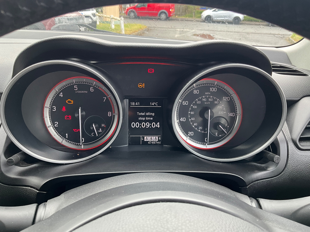 Suzuki Swift 1.2 Dualjet 83 12V Hybrid Sz5 Red #10