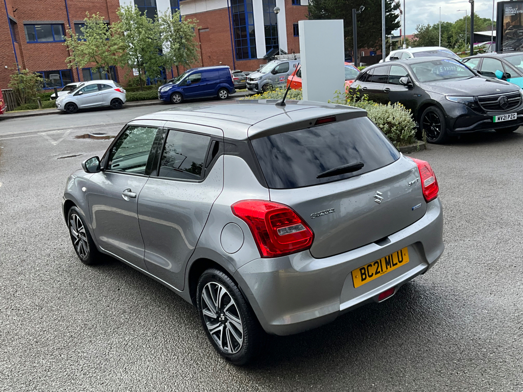 Suzuki Swift 1.2 Dualjet 83 12V Hybrid Sz5 Red #35