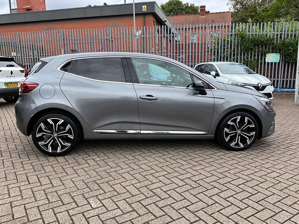 Renault Clio 1.0 Tce Techno Hatchback YO23EYP #3