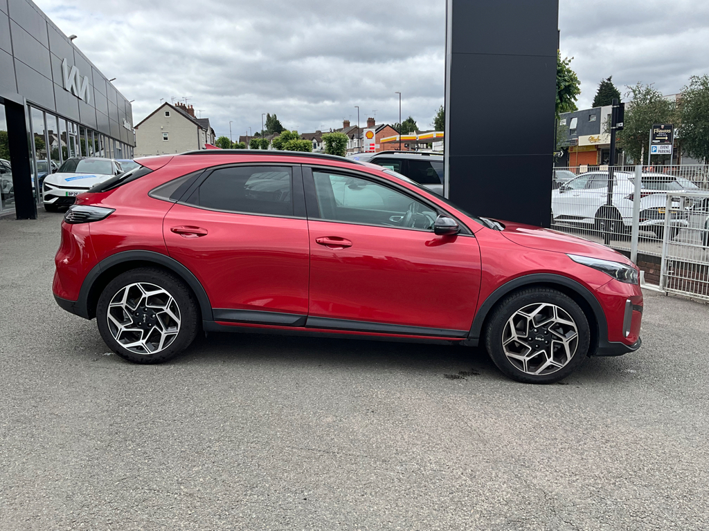Kia Xceed 1.5 T Gdi Gt Line Suv #3