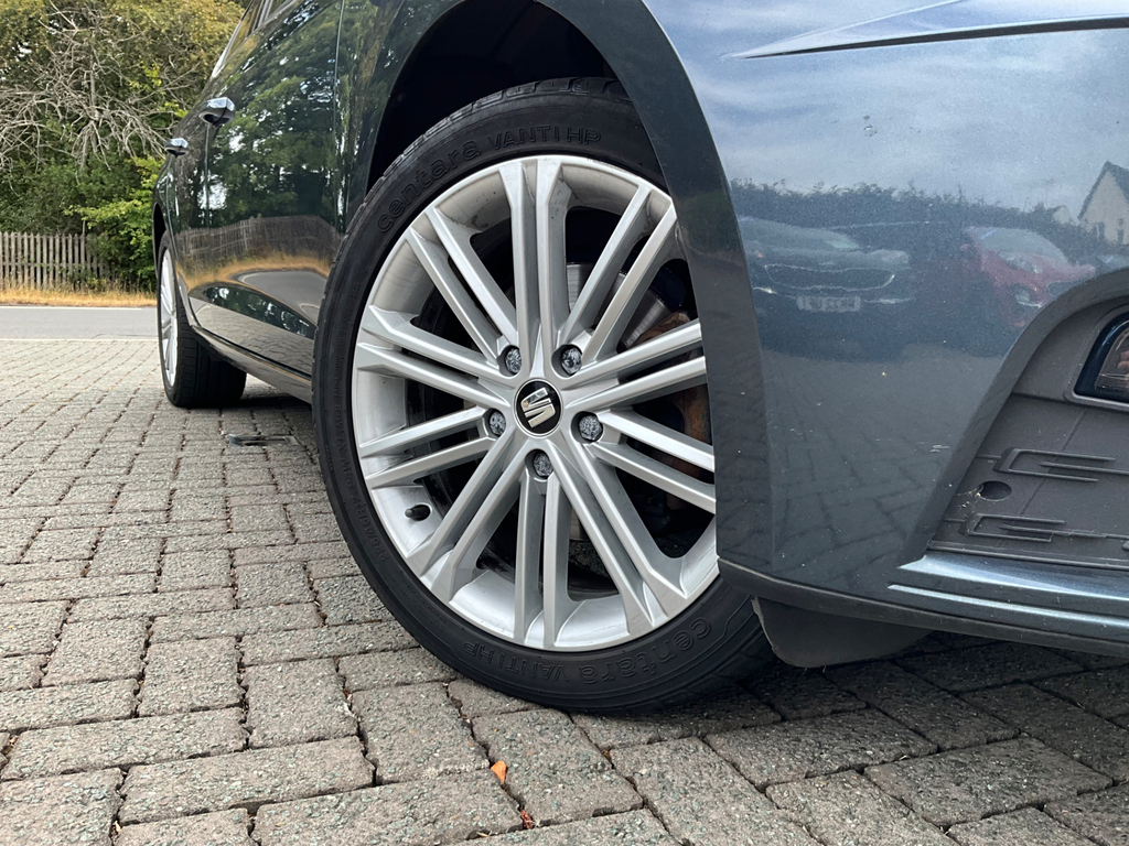 Seat Leon 2.0 Tsi Fr Dsg Euro 6 Ss 11,482 Car Details #38