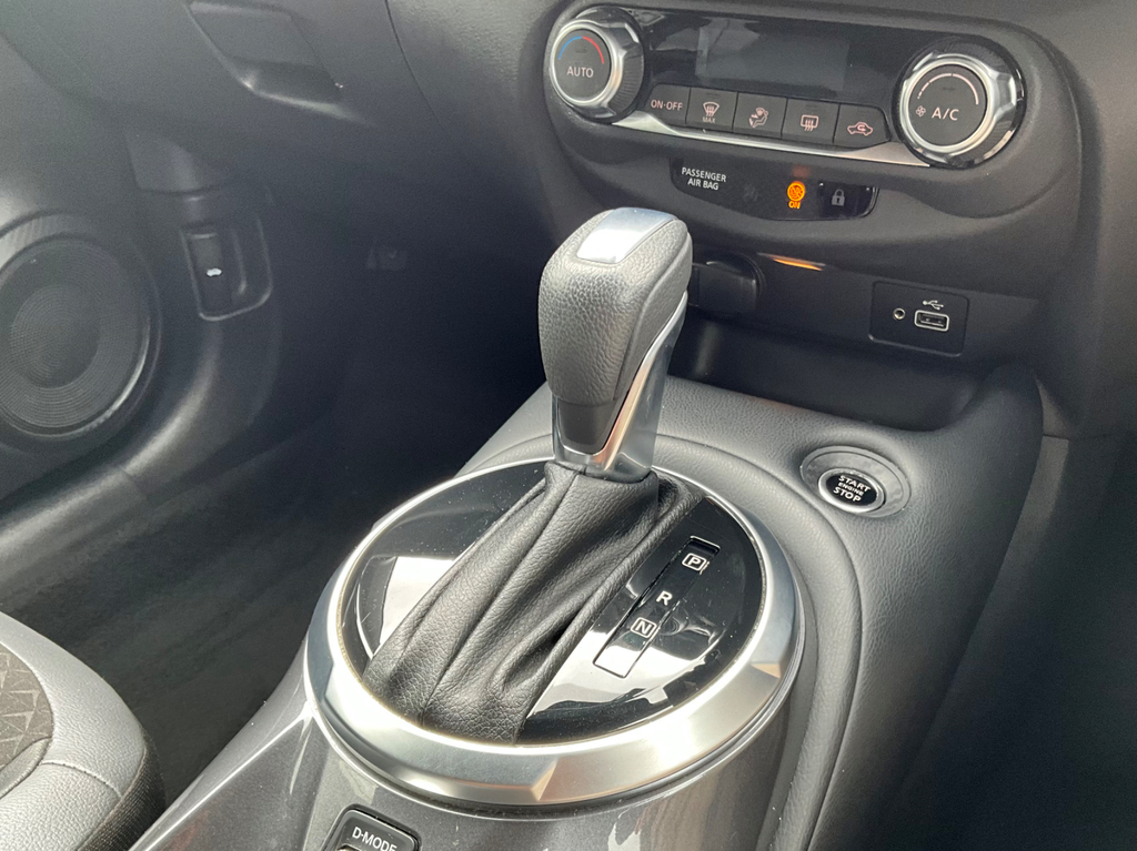 Nissan Juke 1.0 Dig-t 114 N-connecta 2023 White #18