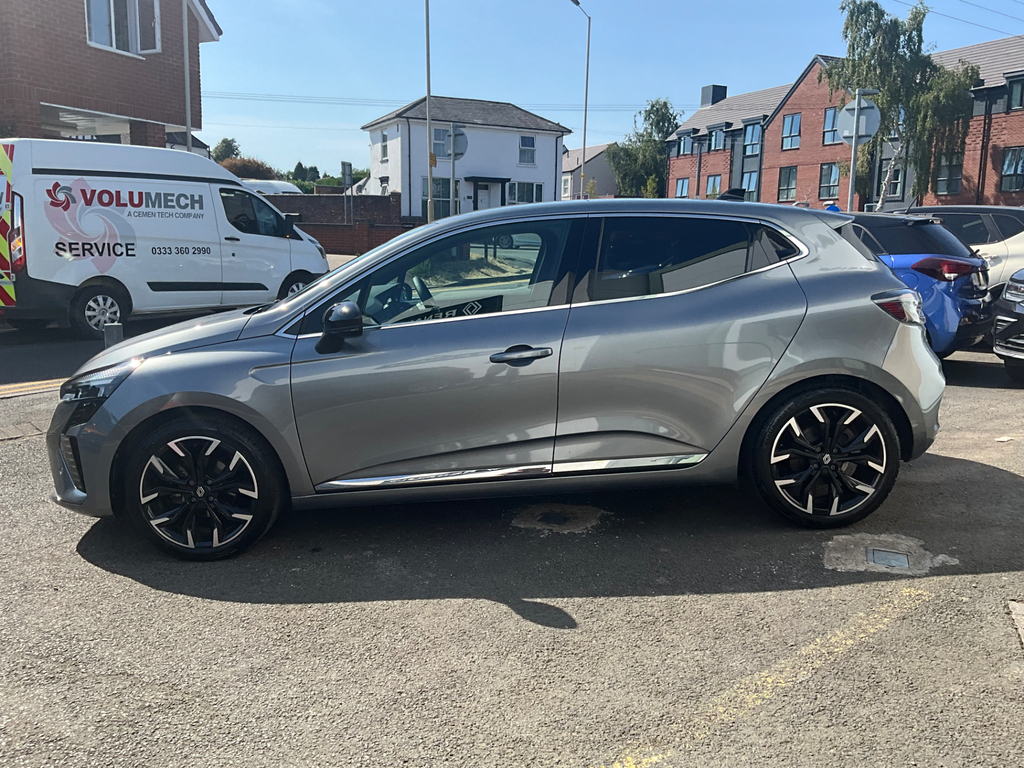 Renault Clio 1.0 Tce Techno Hatchback HN75LPV #6