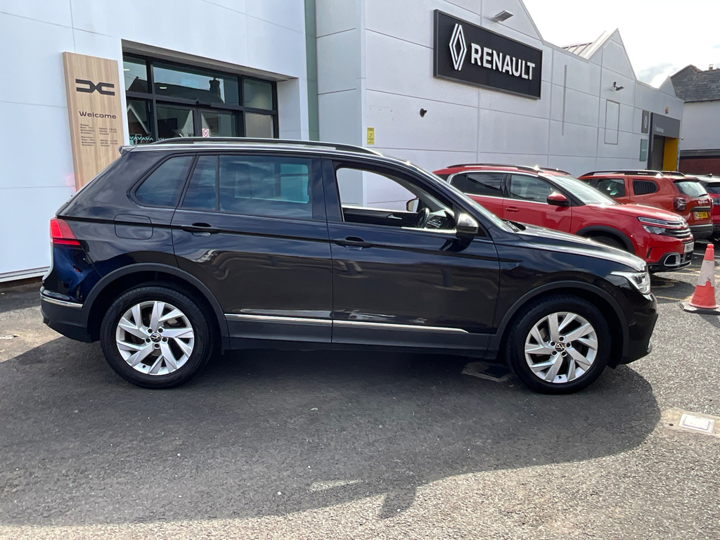 Volkswagen Tiguan 1.5 Tsi Life Suv #3