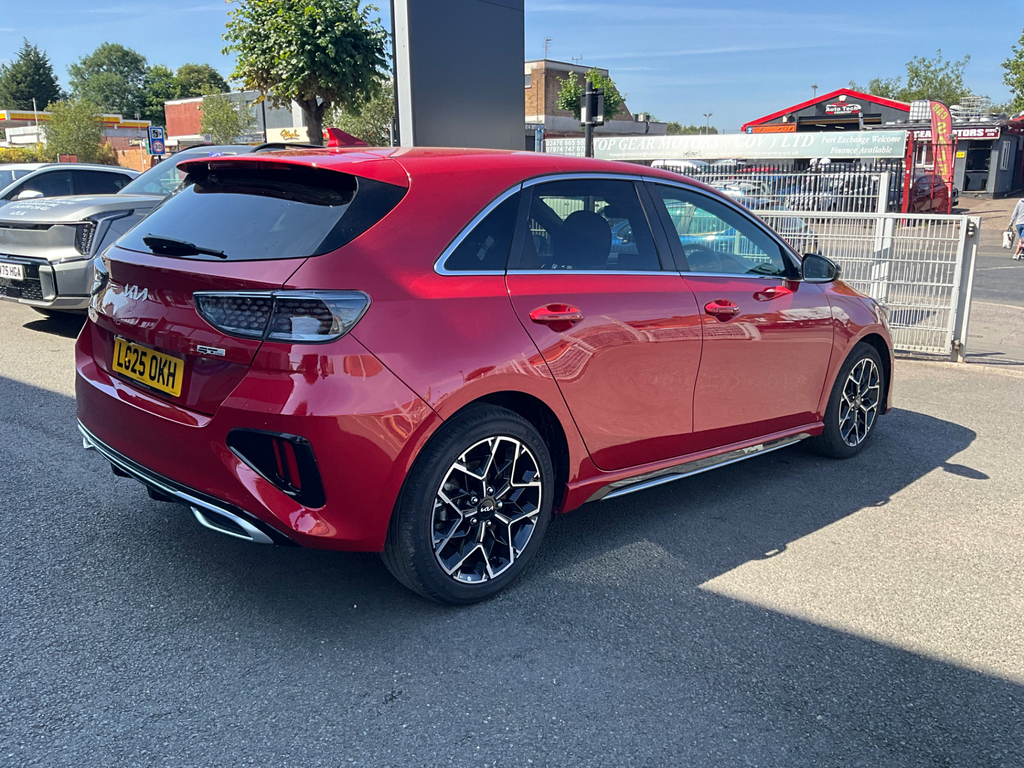 Kia Ceed 1.5 T Gdi Gt Line Hatchback Dct  #4