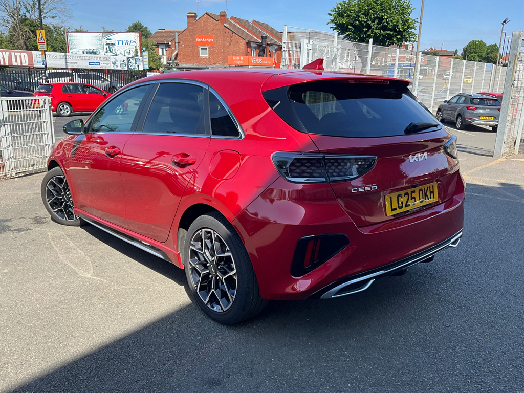 Kia Ceed 1.5 T Gdi Gt Line Hatchback Dct  #2