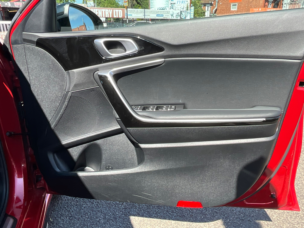 Kia Ceed 1.5 T Gdi 3 Sportswagon Black #26