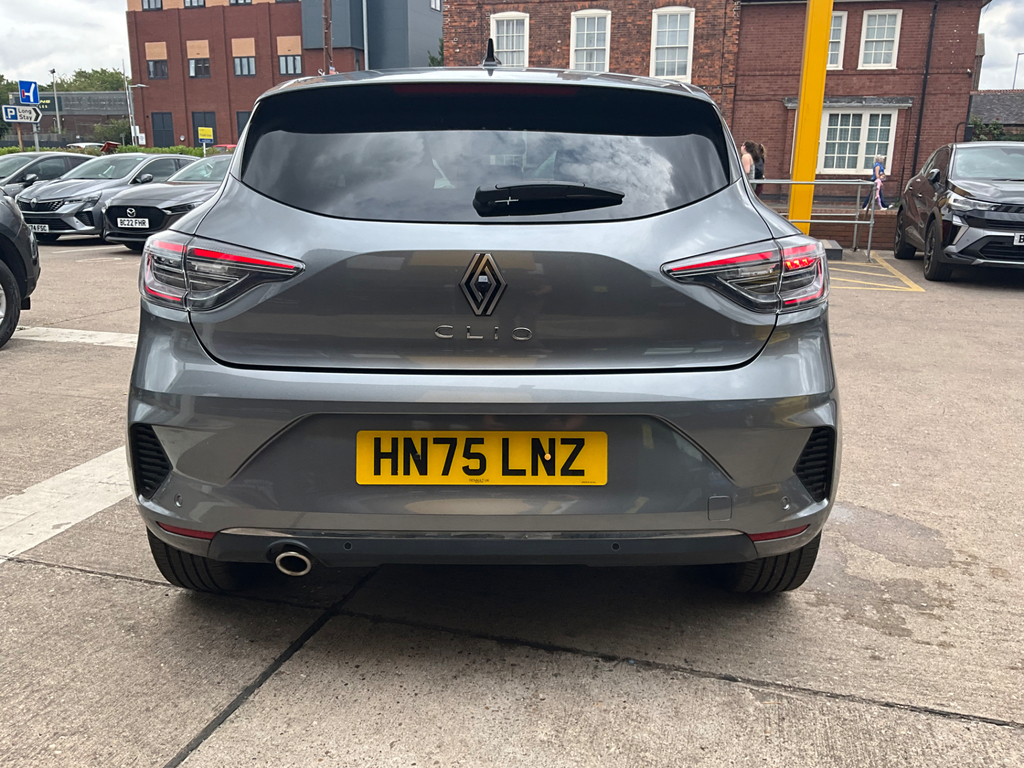 Renault Clio 1.0 Tce Techno Hatchback HN75LNZ #5