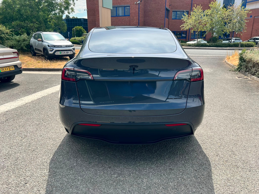 Tesla Model Y GJ72SGU #5