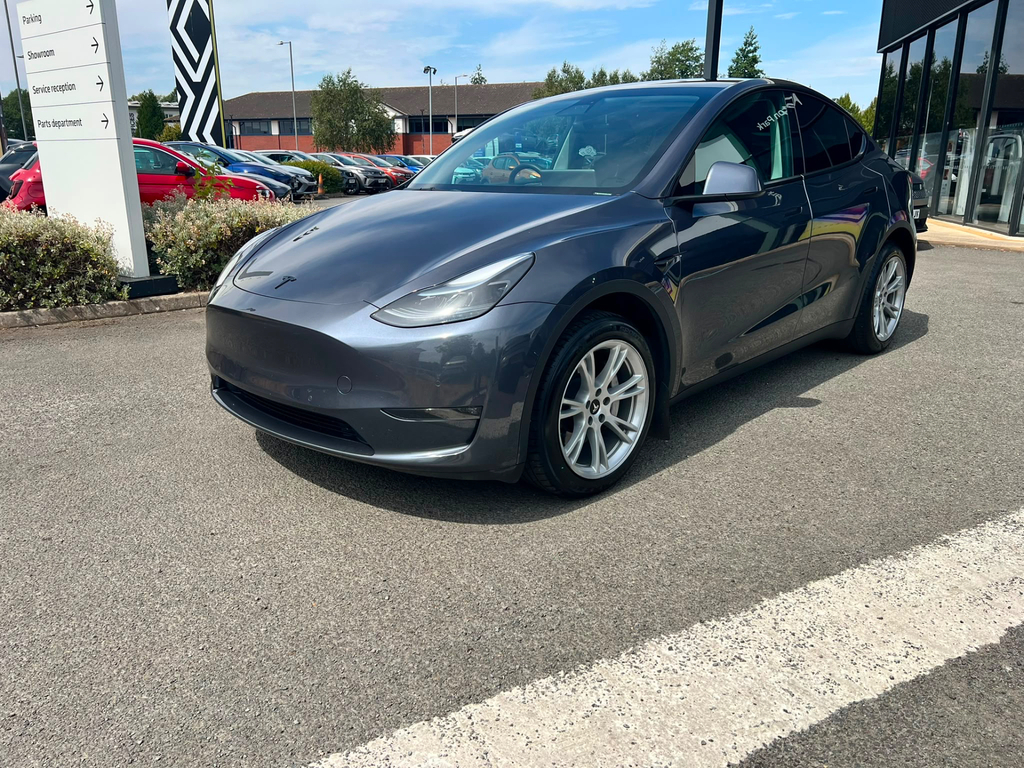 Tesla Model Y GJ72SGU #4