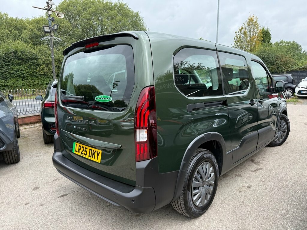 Peugeot e-Rifter Mpv Green #3