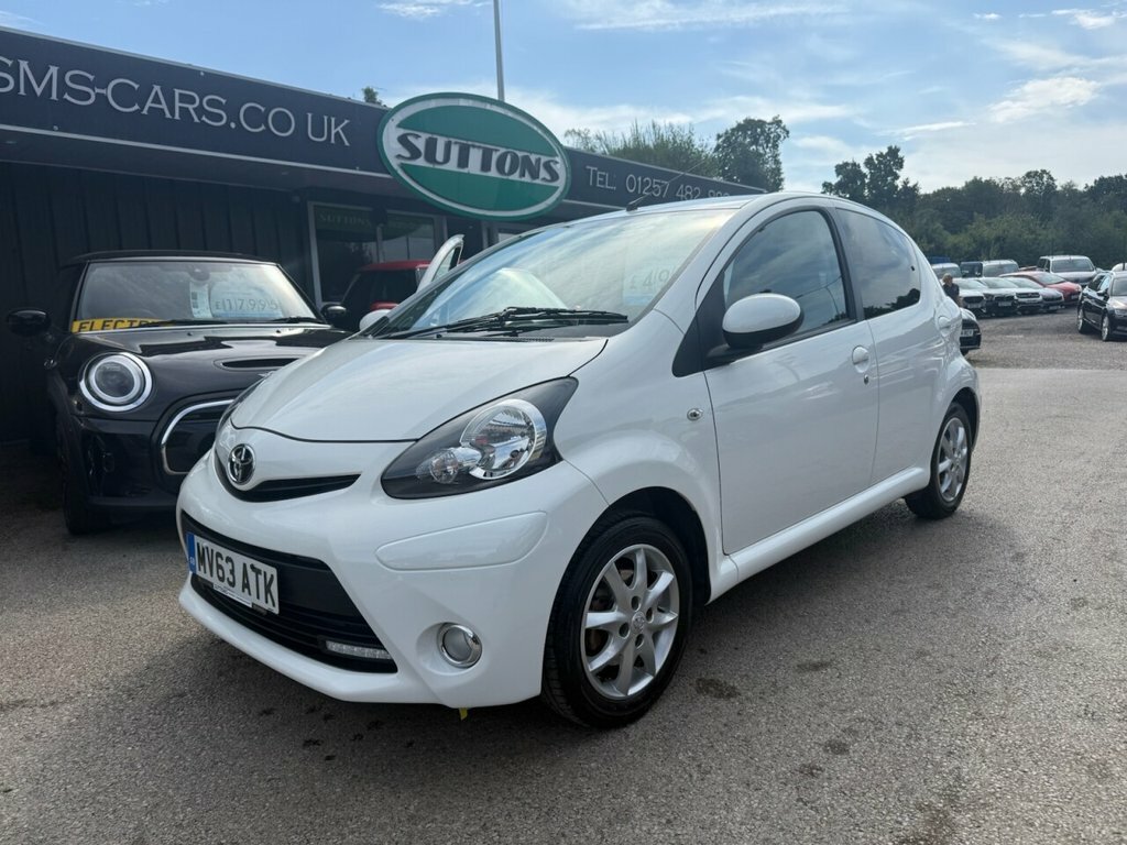 Toyota Aygo 1.0 Vvt-i Fire Euro 5 Black #1