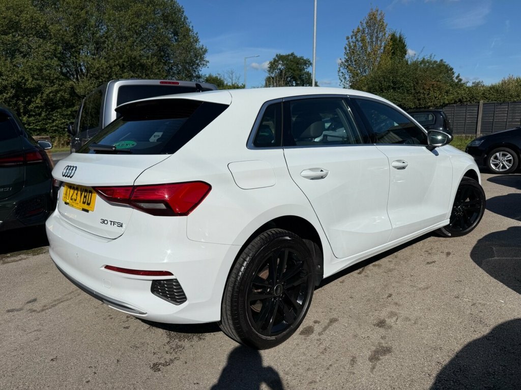 Audi A3 1L Sport White #3