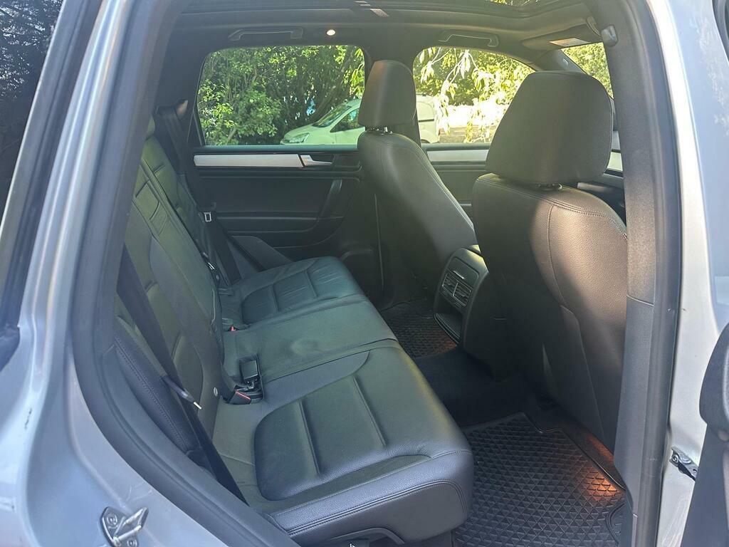 Volkswagen Touareg 3L R-line Grey #14