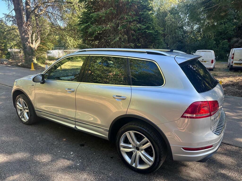 Volkswagen Touareg 3L R-line Grey #7