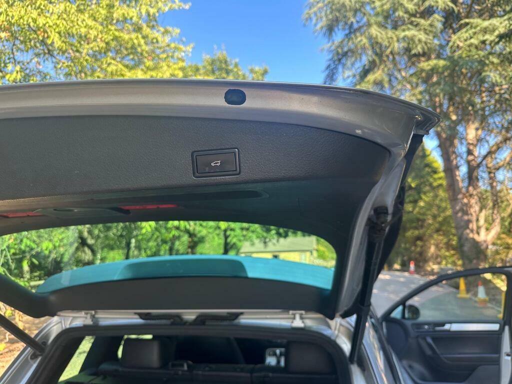 Volkswagen Touareg 3L R-line Grey #15