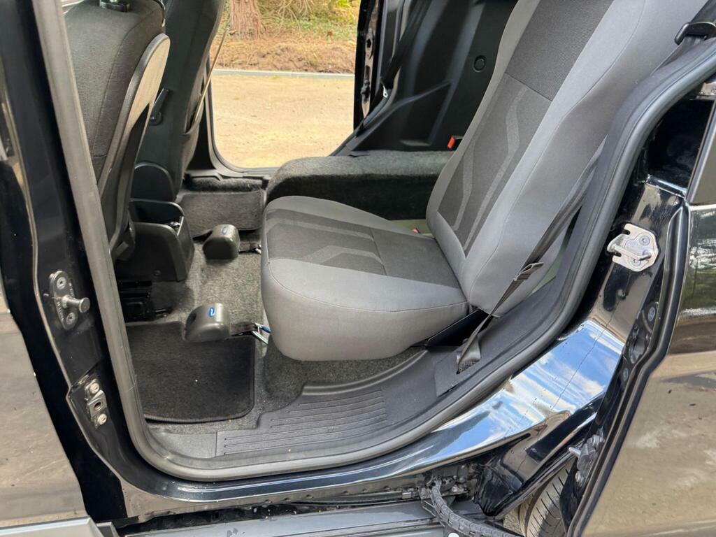 Ford Tourneo Connect Connect 1.5 Tdci Titanium Silver #24