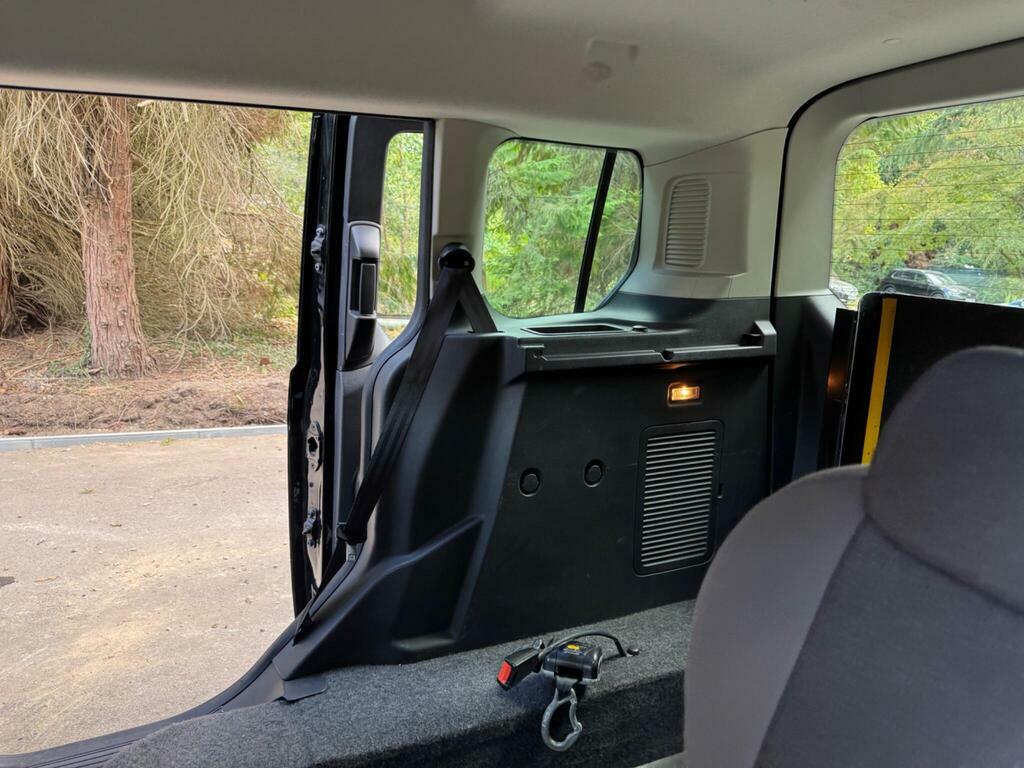 Ford Tourneo Connect Connect 1.5 Tdci Titanium Silver #28
