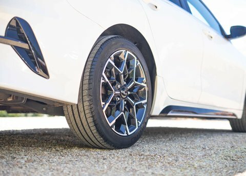 Kia Proceed 1.5 T Gdi Gt Line Shooting Brake Black #38