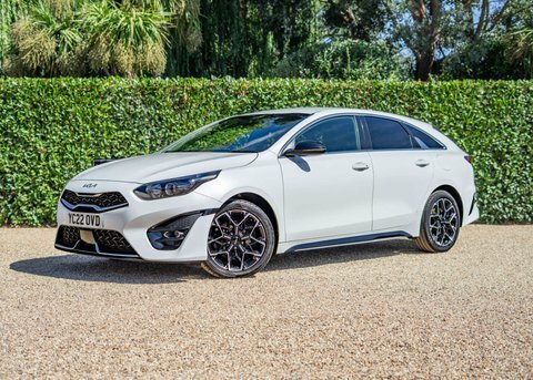 Kia Proceed 1.5 T Gdi Gt Line Shooting Brake Black #7