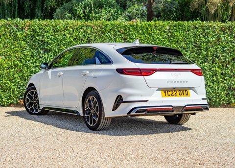 Kia Proceed 1.5 T Gdi Gt Line Shooting Brake Black #9