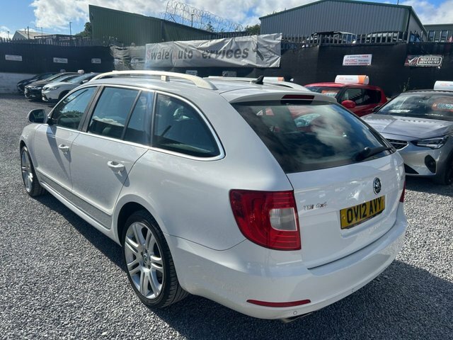 Skoda Superb 2.0 Tdi Elegance Dsg 4Wd Euro 5 Silver #7