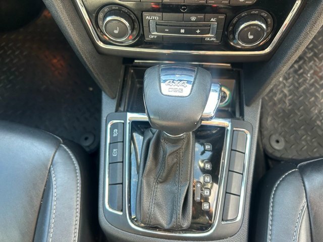 Skoda Superb 2.0 Tdi Elegance Dsg 4Wd Euro 5 Silver #24