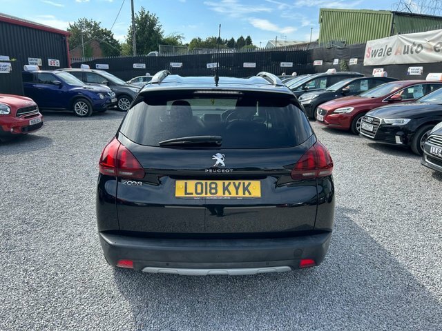Peugeot 2008 1.2 Puretech Allure Suv Black #4