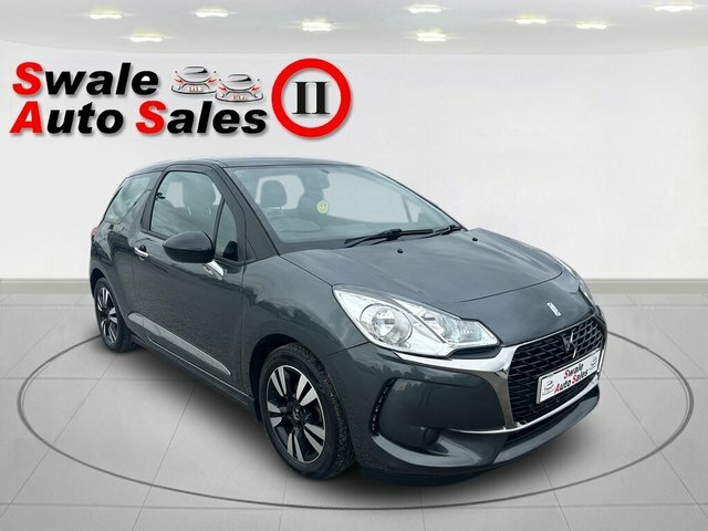 DS DS 3 1.2 Puretech Chic Hatchback FN67NNR Grey #3