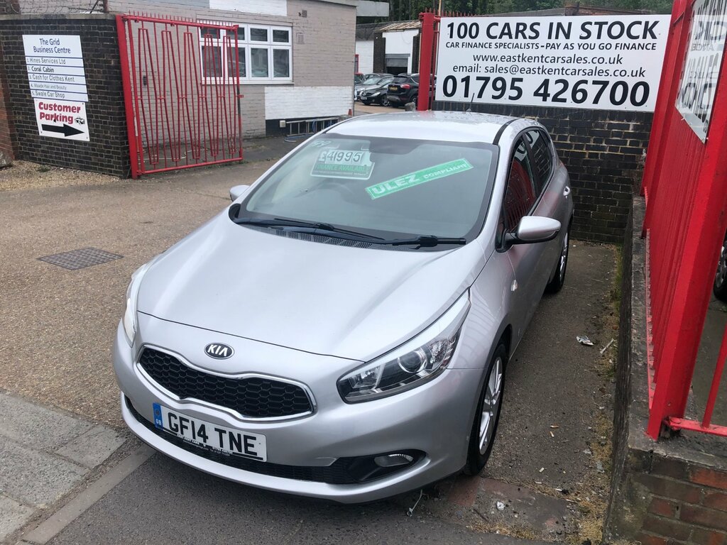 Kia Ceed 1.4 Vr7 Hatchback Euro 5 98 Bhp Silver #3