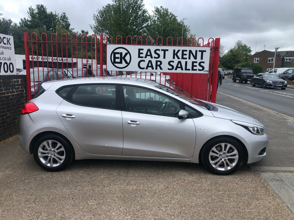 Kia Ceed 1.4 Vr7 Hatchback Euro 5 98 Bhp Silver #5