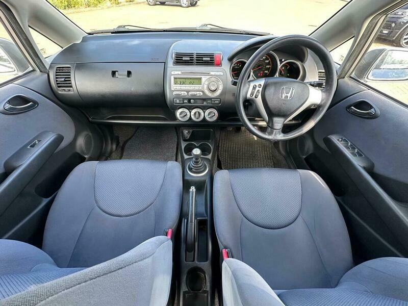 Honda Jazz Hatchback 1.4 I-dsi Se Cvt-7 200808 Black #14
